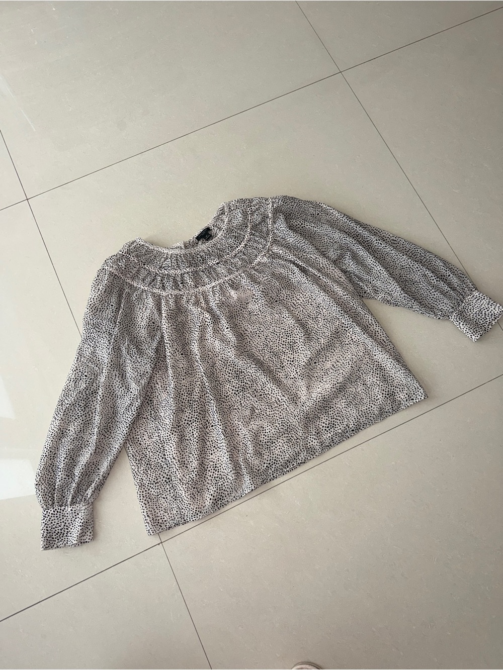 Ann Taylor Cream and Black Patterned Long-Sleeve Blouse